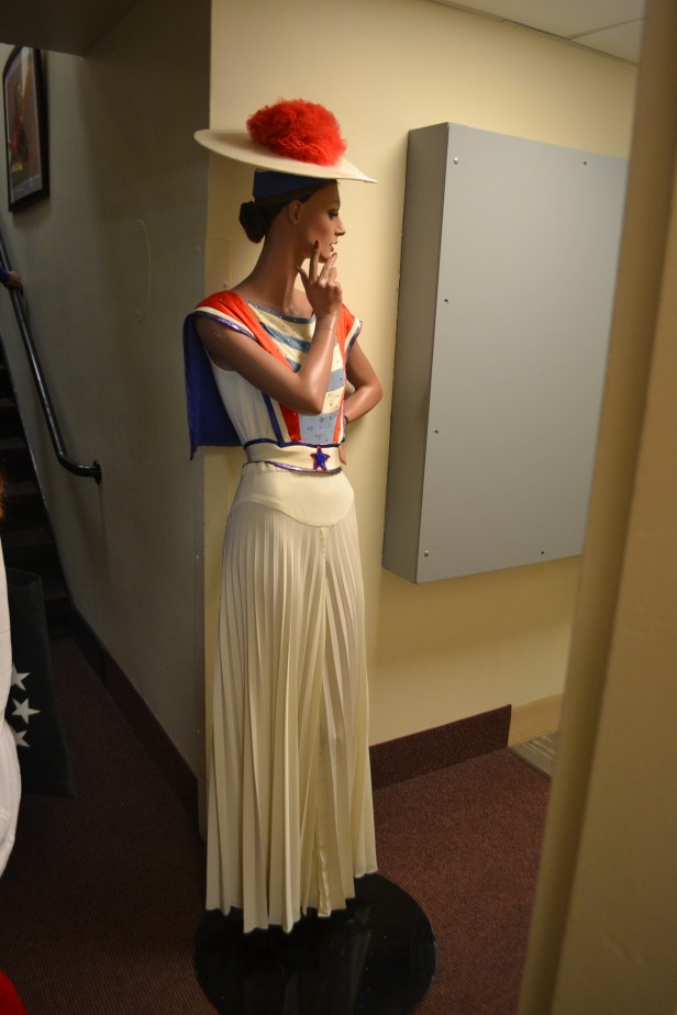 20124E08-E3DF-49A1-9B49-28AA6D7D4F3B