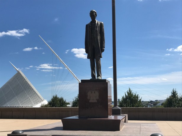 F34D50C8-AD92-432A-895F-CD7A56DBDEC9